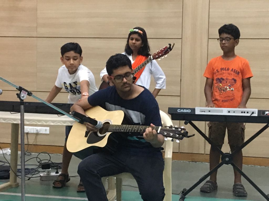 Kids learning to play Guitar, Piano, Casio, Singing, Vocals Indian and Western Dance at Shan's School